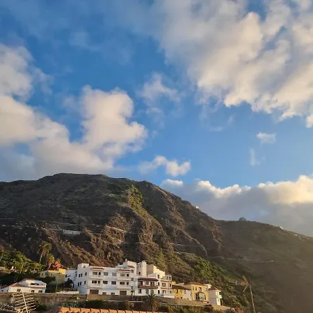 Atico Garamar شقة